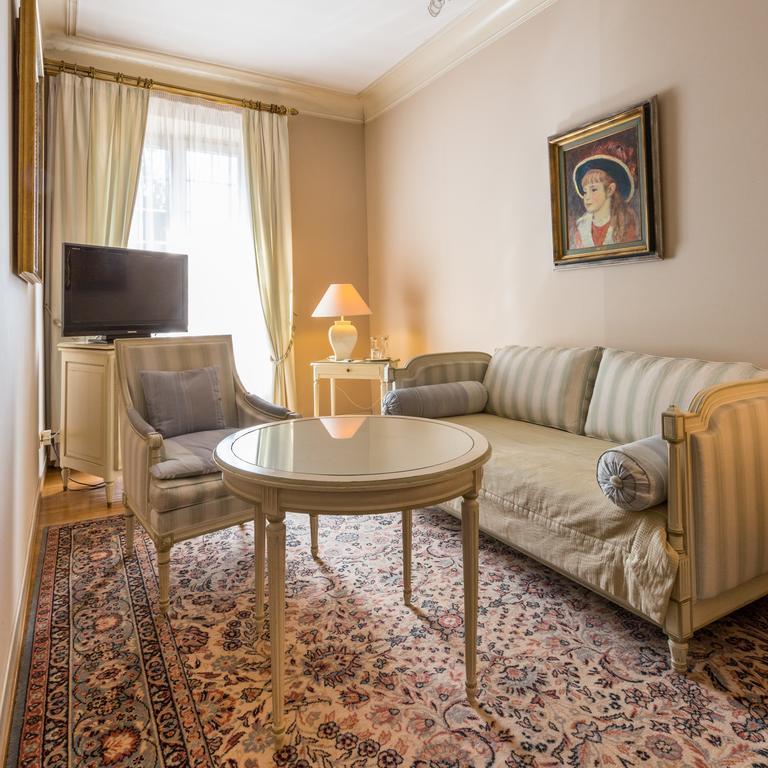 Hostellerie De La Pommeraie By Popinns سليستا المظهر الخارجي الصورة